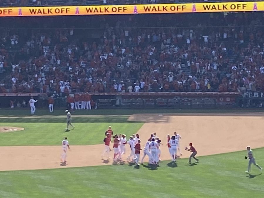The Angels walk off their May 8th 2022 game against the Washington Nationals with a score of 5-4.