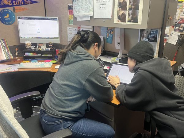 Students go to counselors for advice after school, preparing for the new semester. The second semester comes along with preparing for graduation and enrolling into last minute classes for graduation requirements.