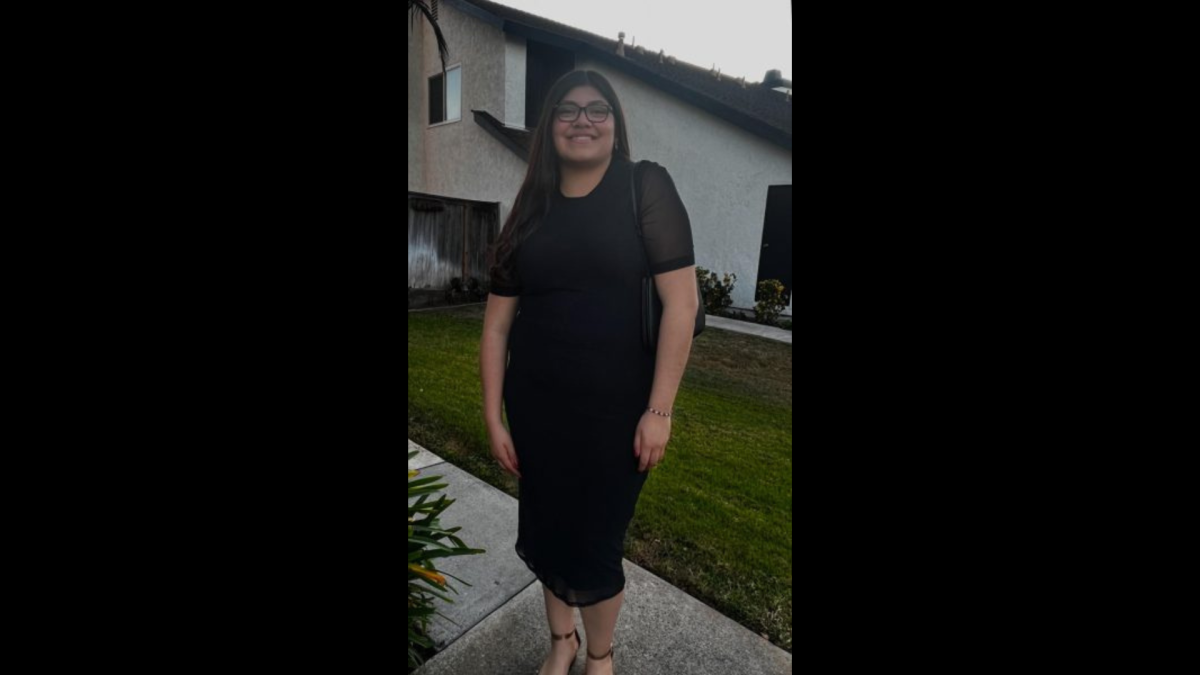Senior Sendoff: Valeria Flores